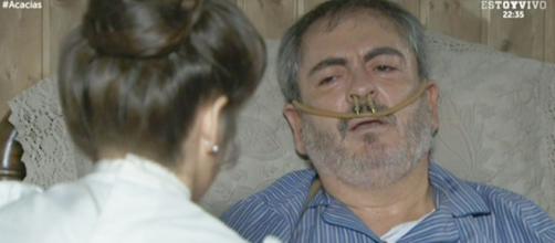 Una Vita, trame: Ramon teme che Servante possa morire a causa della polmonite