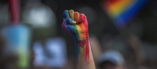 Por qué se realizó la primera marcha del orgullo LGBT ... - televisa.com