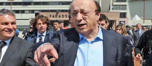 Luciano Moggi critica l'atteggiamento di Sarri e appoggia Conte.