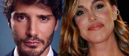 'Stasera tutto è possibile', Stefano De Martino convince critica e Belen: 'Bello e bravo'.