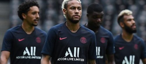 Neymar: Why did he choose to remain at Paris Saint-Germain ... - skysports.com