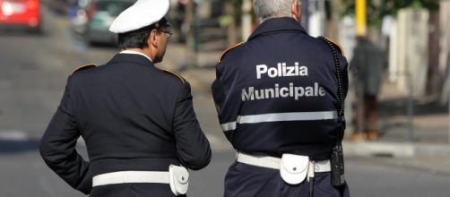 omune Napoli, concorso per 96 Agenti di Polizia: domande fino al 4 ottobre