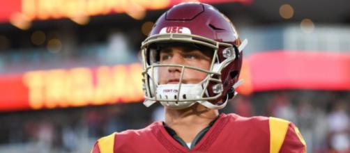 USC QB JT Daniels has torn ACL, is out for the season. [Image credit: Twitter/@jtdaniels06]