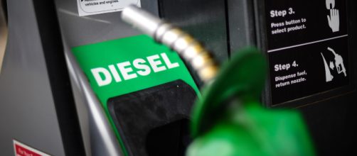 Distributore di benzina diesel