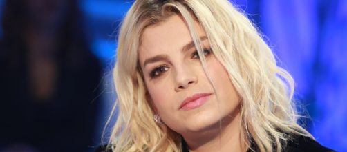 Emma Marrone sta male e si ferma