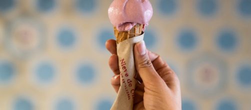 Comer helado para quitar las penas, podría tener efectos contrarios