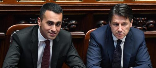 Il ministro degli esteri Luigi Di Maio e il premier Giuseppe Conte