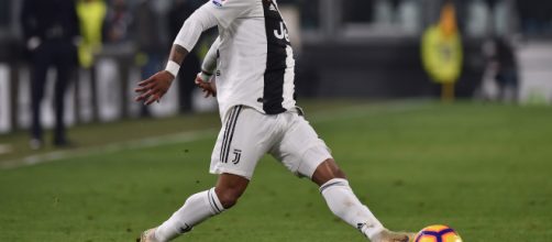 Juventus, Douglas Costa dovrebbe recuperare per il match contro l'Inter