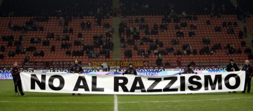 Razzismo nello sport: interviene il Ministro Spadafora