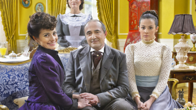 Anticipazioni Una Vita, serale del 24 settembre: Trini scopre di essere incinta ma non ha il coraggio di rivelarlo a Ramon