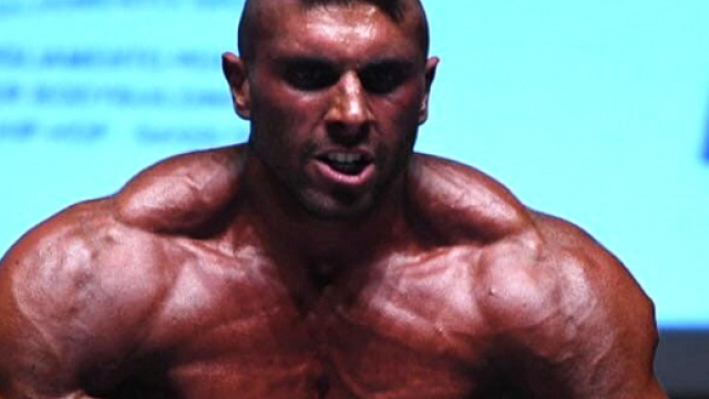 Bodybuilder Daniele Pozzi morto nel sonno: aveva 23 anni