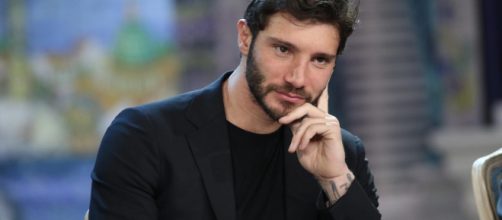 Domenica In: De Martino svela come è avvenuto il ritorno di fiamma con Belen.