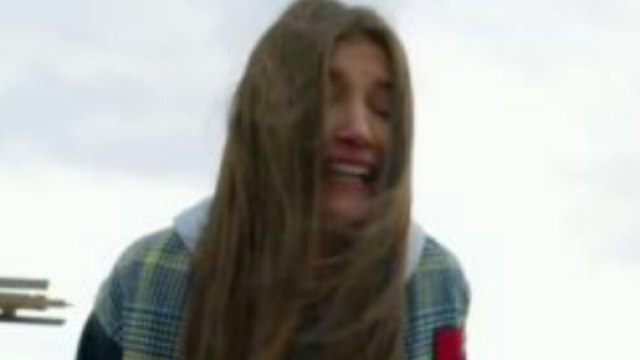 Bitter Sweet, spoiler ultime puntate: Asuman tenta il suicidio, Nazli ricattata da Hakan