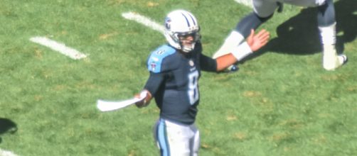 Marcus Mariota threw three touchdown passes in the first half on Sunday. [Image Source: Flickr | Erik Drost]