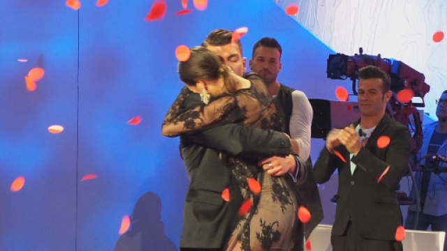 Uomini e donne, Marco e Beatrice sposi