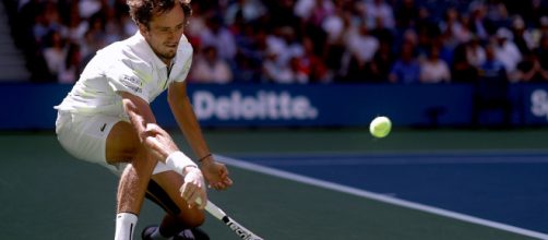 US Open: Medvedev va in semifinale a denti stretti: 'Dopo il primo set volevo ritirarmi'