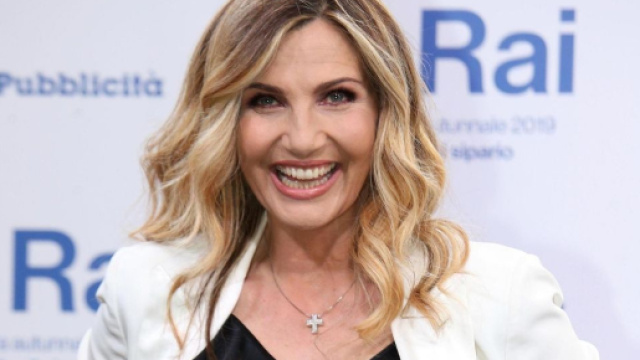 Lorella Cuccarini, la nuova conduttrice de La vita in diretta