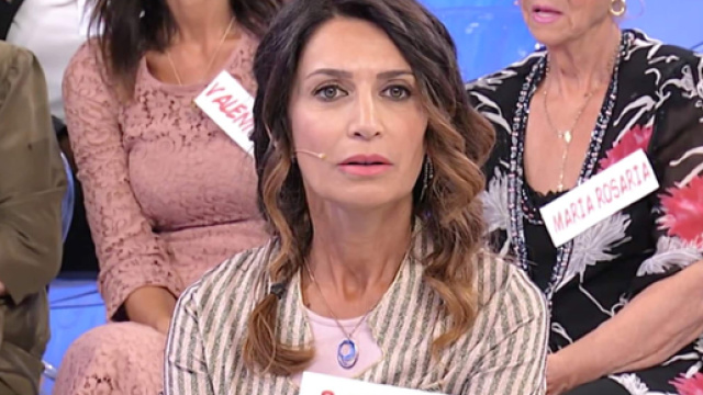 Barbara De Santi a &laquo;Uomini e Donne&raquo;: un ritorno di fuoco | TV ... - sorrisi.com