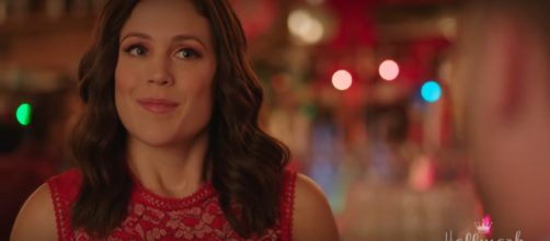 Erin Krakow of "When Calls the Heart" is ready to share the Christmas spirit with fans. [Image source:Hallmark Channel-YouTube]