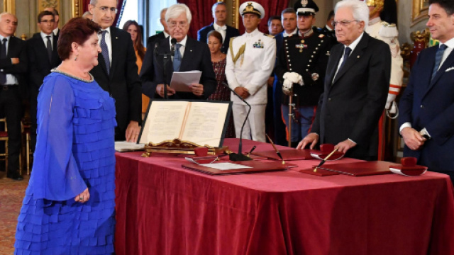 Teresa Bellanova, insulti al ministro sui social