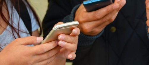 Tariffe smartphone tra le più basse in Europa, rivela un'indagine.