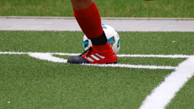 Alleanza tra Sky e DAZN su piattaforma satellitare, dal 20 settembre nuovo canale per vedere tutta la Serie A.