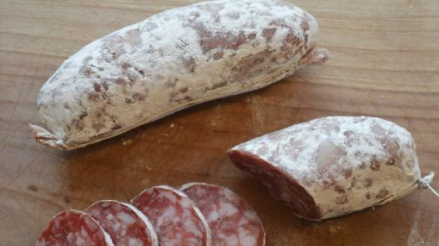 Rischio salmonella: il ministero della Salute richiama un lotto di salame Bertoletti