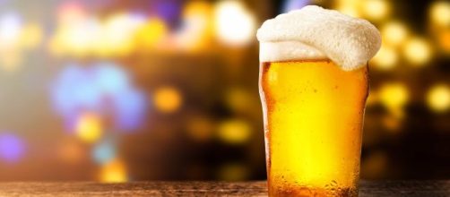 Policia investiga cervejaria após suspeita de contaminação por dietilenoglicol. (Arquivo Blasting News)