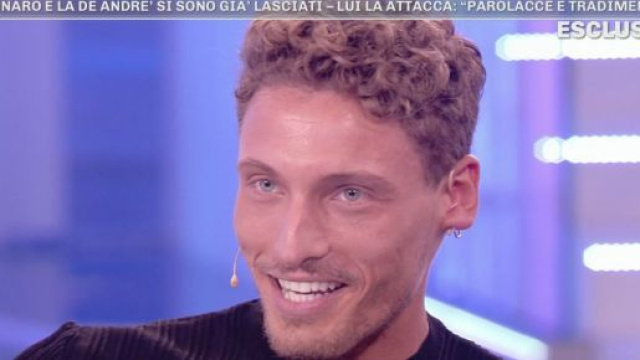 Gennaro Lillio, dopo aver preso le difese di Martina Nasoni, risponde agli haters su IG.