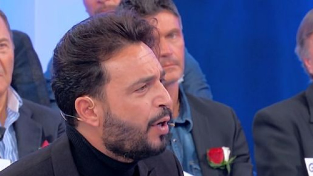 Uomini e donne: Armando e Veronica rientrano in studio e si attaccano.