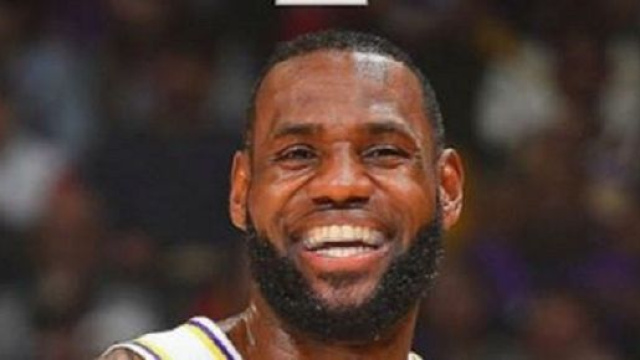 LeBron James continue sa marche en avant (Crédit : Twitter NBA)