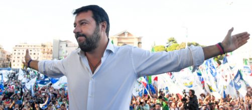 Pensioni, Salvini: ‘Per cancellare Quota 100 dovranno passare su nostro corpo’