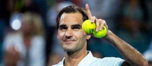 Roger Federer risponde pacatamente alle critiche indirette di Greta Thunberg: 'Sono dalla vostra parte'.