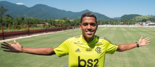 Capixaba Pedro Rocha treina pela primeira vez no Flamengo. (Arquivo Blasting News)