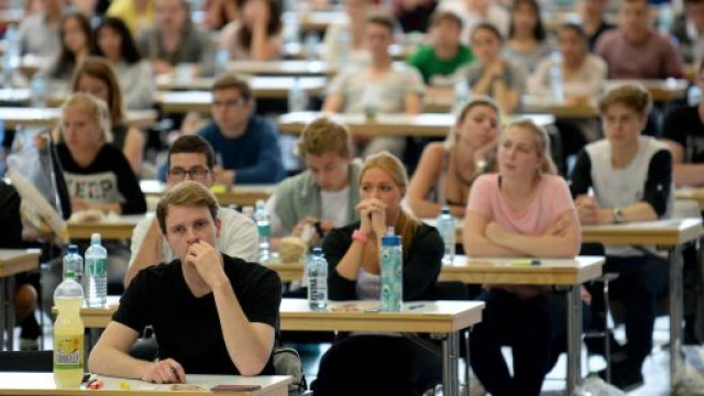 Concorsi pubblici: comuni di Cagliari e Ravenna