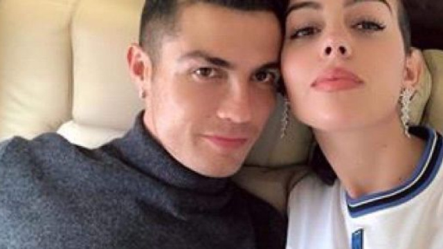 Georgina sul palco dell&rsquo;Ariston e CR7 potrebbe essere in platea