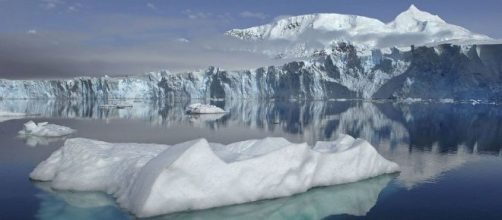 Scioglimento ghiacciai: secondo uno studio potrebbe sprigionare nell'atmosfera agenti patogeni sconosciuti, antichi 15 mila anni.