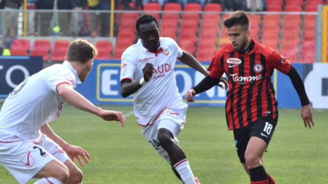 Crotone, possibile avventura in rossoblu per Francesco Deli