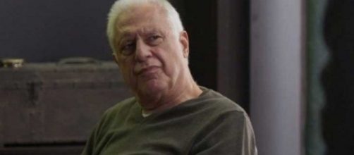 "Bom sucesso': Autores gravaram vários finais diferentes para Alberto. (Reprodução;TV Globo)