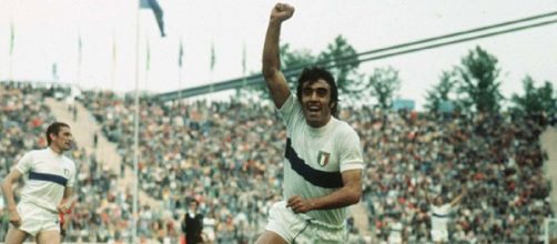 L'esultanza di Pietro Anastasi con la maglia della nazionale dopo il gol contro Haiti ai Mondiali del 1974.