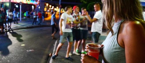 Baleares aprueba una ley para frenar el “turismo de borrachera” - theobjective.com