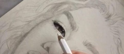 Intervista a Catello Marrone, un giovane artista che ama ritrarre le celebrità