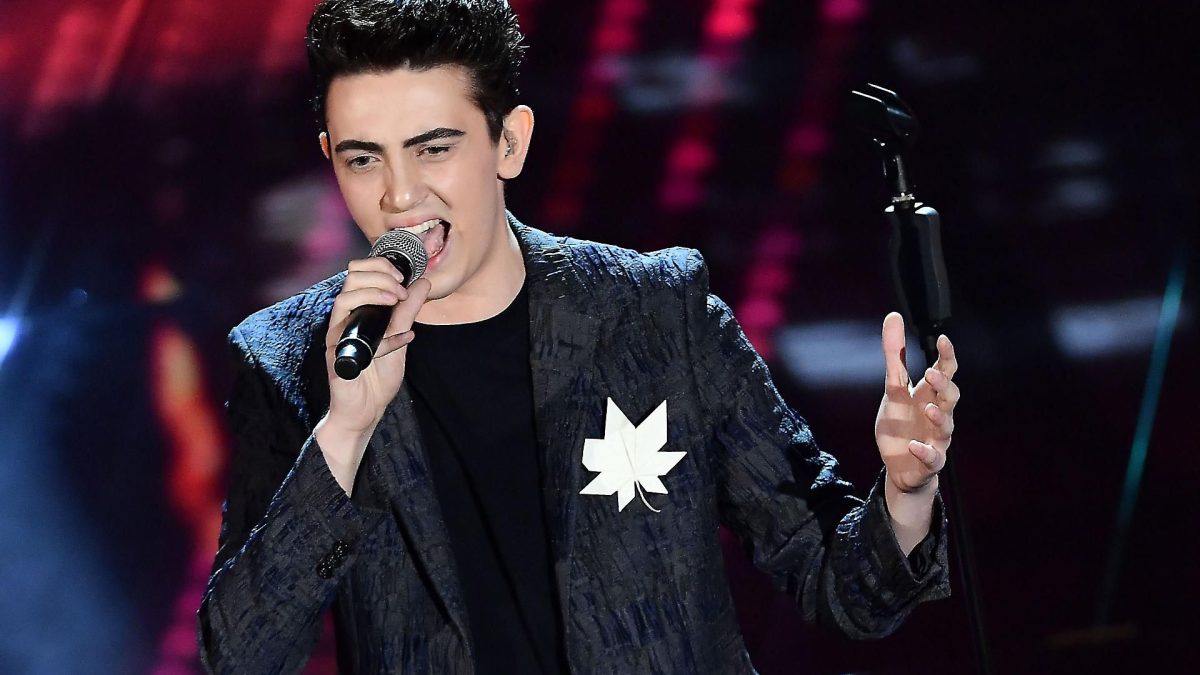 Michele Bravi: «Accettiamo la complessità delle emozioni»