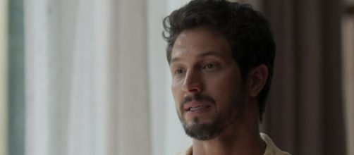 Romulo Estrela em cena como o protagonista Marcos da novela das sete. (Reprodução/TV Globo)
