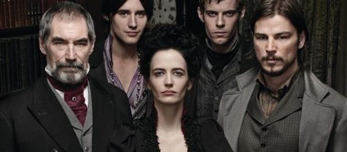 Eva Green e gli altri componenti del cast originale di Penny Dreadful.