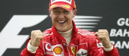 Michael Schumacher estaria muito diferente hoje em dia. (Arquivo Blasting News)