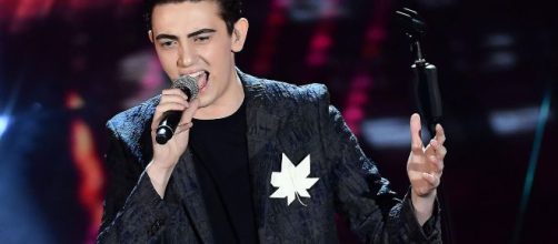 Il cantante Michele Bravi, vincitore di X Factor 7.