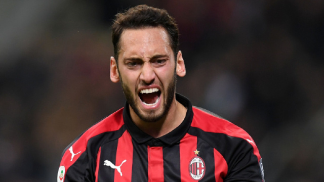 Calciomercato Milan: Calhanoglu verso la Premier.