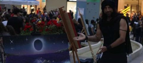 Ritratto del pittore calabrese Guido Maria Astorino: 'Credo nella magia delle mie opere'
