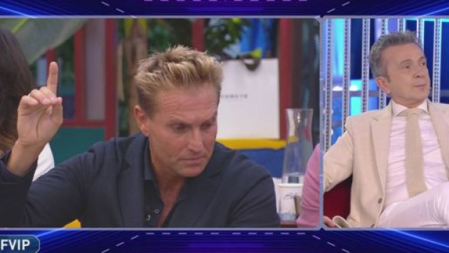 GF Vip, Pasquale Laricchia nel mirino dell'ex fidanzata Victoria: 'Mi trattavi come un oggetto'.